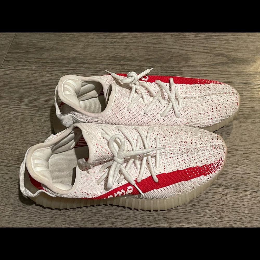 Yeezy “supreme”, 8 1/5 no crease